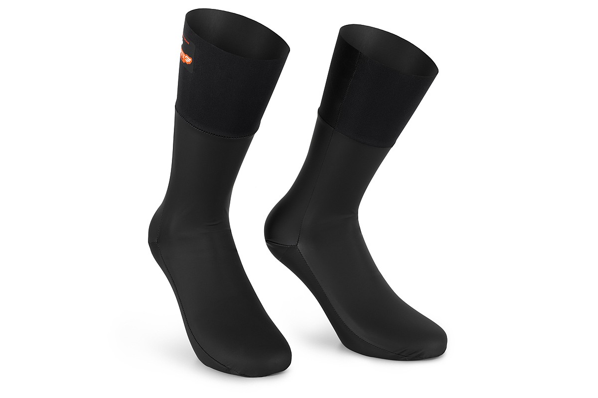 数々のアワードを受賞】 RAIN THERMO RSR Assos SOCKS (39-42) 1